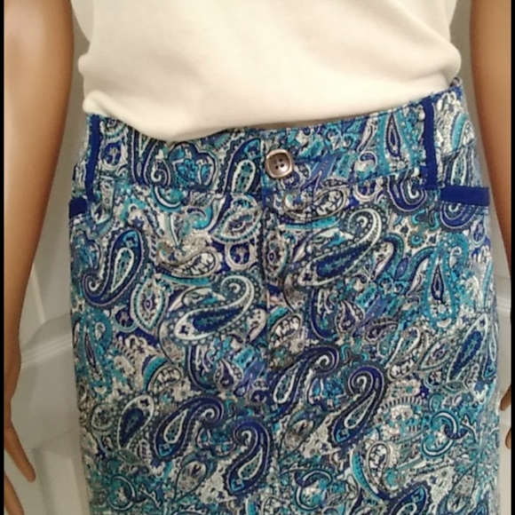 NWOT  Skort size 16 by Intro with 2% Spandex - Picture 2 of 16